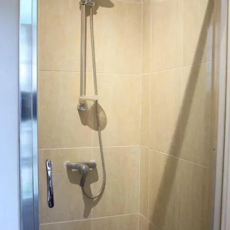 Charming In Batignolles *