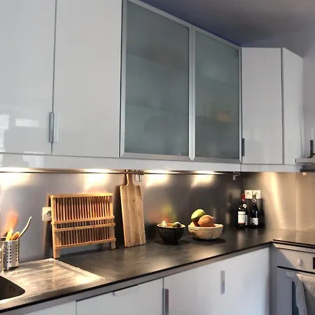 Lägenhet Charming In Batignolles Paris